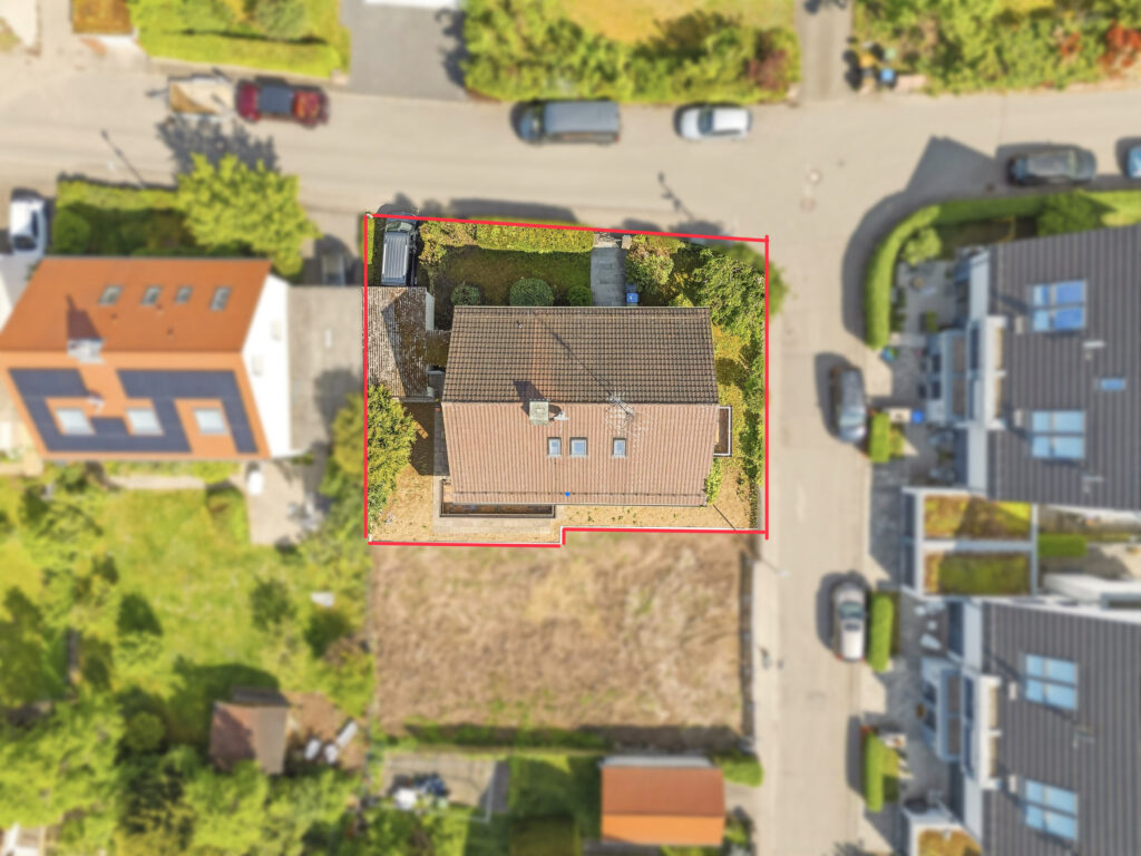 3-Familienhaus in Böblingen – 414 m² Grundstück, drei Wohneinheiten, gefragte Lage