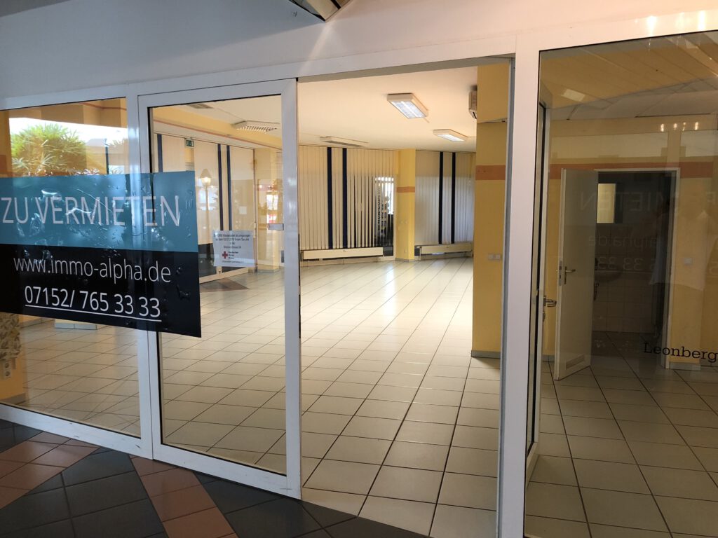 ***Ladenfläche oder Büro mitten in Leonberg***