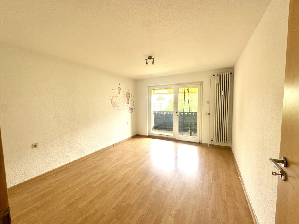 PAKETVERKAUF! 3-Zimmer-Wohnung+vermietete 2 Zimmer Wohnung im Zentrum von Leonberg