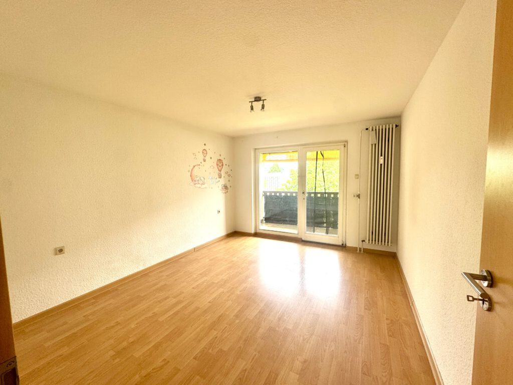 PAKETVERKAUF! 3-Zimmer-Wohnung+vermietete 2 Zimmer Wohnung im Zentrum von Leonberg